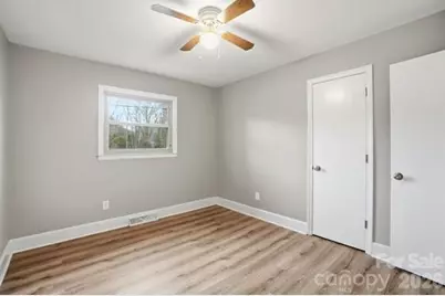5326 Dolphin Lane, Charlotte, NC 28215 - Photo 20