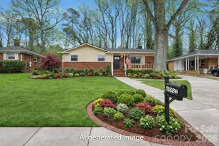 5326 Dolphin Ln, Charlotte, NC 28215 - Photo 2