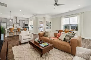 5010 Whitman Ave, Matthews, NC 28105 - Photo 8