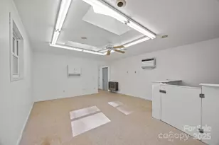 701 Dana Rd, Hendersonville, NC 28792 - Photo 16