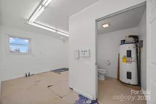 701 Dana Rd, Hendersonville, NC 28792 - Photo 22