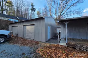 709 Wickins Dr, Hendersonville, NC 28791 - Photo 30