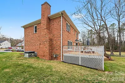 1038 Balsam Terrace, Charlotte, NC 28214 - Photo 32
