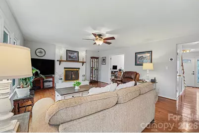 1038 Balsam Terrace, Charlotte, NC 28214 - Photo 6