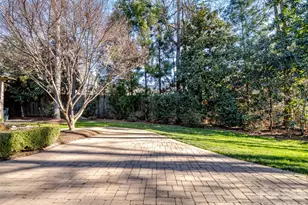 229 Wrenwood Ln, Charlotte, NC 28211 - Photo 40