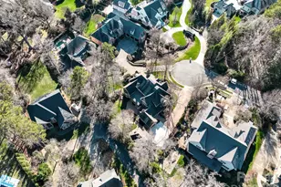 229 Wrenwood Ln, Charlotte, NC 28211 - Photo 46