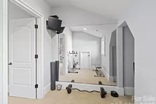 229 Wrenwood Ln, Charlotte, NC 28211 - Photo 36