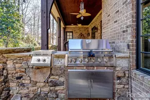 229 Wrenwood Ln, Charlotte, NC 28211 - Photo 42