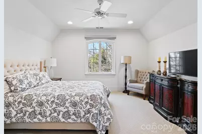 229 Wrenwood Lane, Charlotte, NC 28211 - Photo 34