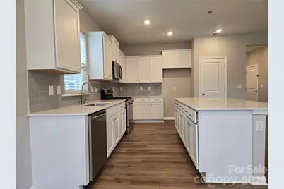 139 Pampas Place, Statesville, NC 28625 - Photo 2