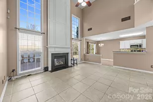 11926 Hawick Valley Ln, Charlotte, NC 28277 - Photo 6