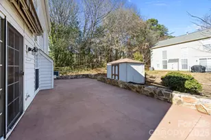 11926 Hawick Valley Ln, Charlotte, NC 28277 - Photo 30