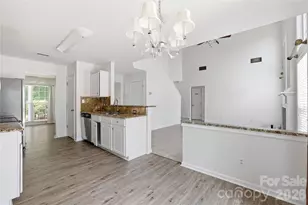 11926 Hawick Valley Ln, Charlotte, NC 28277 - Photo 12