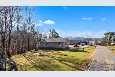 15 Mull Drive, Taylorsville, NC 28681 - Photo 2