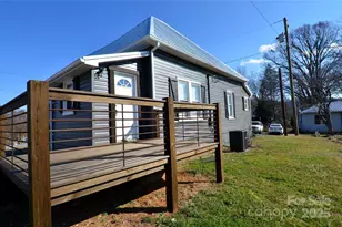 150 Hoyle St, Marion, NC 28752 - Photo 4