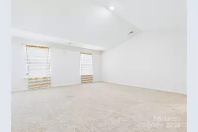 2032 Highland Knoll Drive, Charlotte, NC 28269 - Photo 8