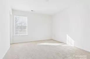 2032 Highland Knoll Dr, Charlotte, NC 28269 - Photo 12