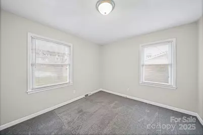 6907 Glenmoor Drive, Charlotte, NC 28214 - Photo 24