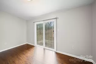 6907 Glenmoor Dr, Charlotte, NC 28214 - Photo 14