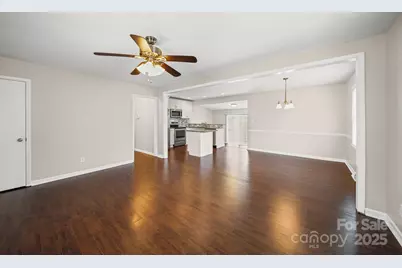 6907 Glenmoor Drive, Charlotte, NC 28214 - Photo 6