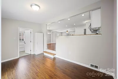 6907 Glenmoor Drive, Charlotte, NC 28214 - Photo 16