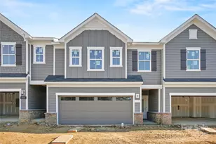 2145 Bayou Trace Dr, Charlotte, NC 28262 - Photo 2