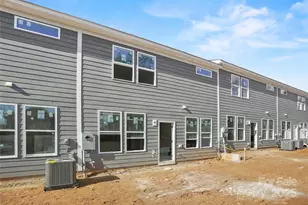 2145 Bayou Trace Dr, Charlotte, NC 28262 - Photo 4