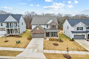 2020 Waxhaw Crossing Rd, Waxhaw, NC 28173 - Photo 2