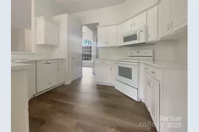 121 Shining Armor Court, Mooresville, NC 28117 - Photo 10