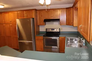 105 Park St, Columbus, NC 28722 - Photo 18