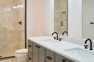 1302 E 10th Street E, Charlotte, NC 28204 - Photo 28