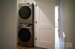 1302 E 10th Street E, Charlotte, NC 28204 - Photo 30