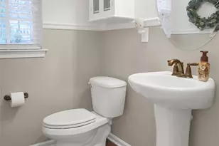 401 Brookridge Dr, Mount Holly, NC 28120 - Photo 24