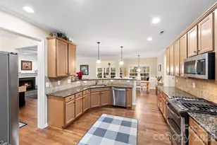 401 Brookridge Dr, Mount Holly, NC 28120 - Photo 16