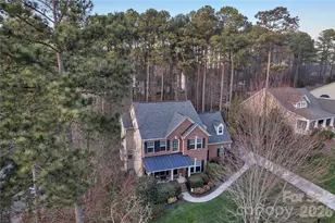 401 Brookridge Dr, Mount Holly, NC 28120 - Photo 2