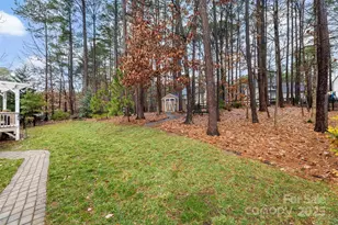 401 Brookridge Dr, Mount Holly, NC 28120 - Photo 36