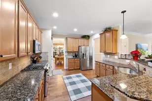 401 Brookridge Dr, Mount Holly, NC 28120 - Photo 10