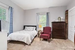 145 Shackford St, Waynesville, NC 28786 - Photo 28