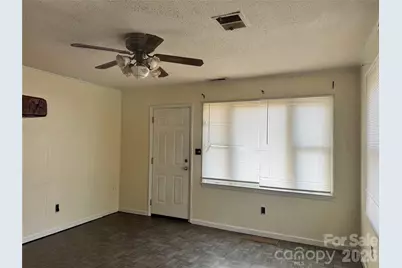302 S Myrtle School Road, Gastonia, NC 28052 - Photo 8