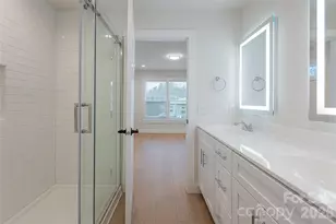 10 Wyndom Ln, Asheville, NC 28805 - Photo 26