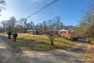 18 Mulberry Dr, Arden, NC 28704 - Photo 4