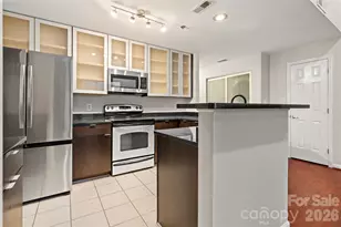 509 N Graham St, Charlotte, NC 28202 - Photo 6