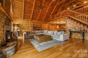 131 Trillium Glen Dr, Mars Hill, NC 28754 - Photo 4