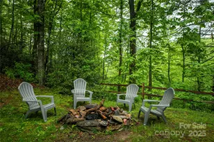 10 La Floresta Ln, Cedar Mountain, NC 28718 - Photo 4