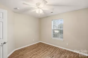 8921 Newgard Ct, Charlotte, NC 28269 - Photo 24