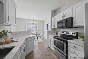 5341 Jocelyn Ln, Charlotte, NC 28269 - Photo 4