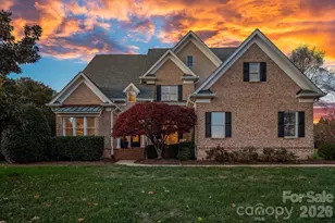 18823 Peninsula Cove Ln, Cornelius, NC 28031 - Photo 2
