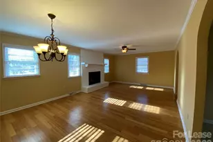 203 Ratchford Farm Rd, Gastonia, NC 28056 - Photo 4