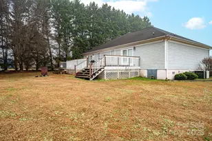 845 Meadow Hill Ct, Lincolnton, NC 28092 - Photo 22