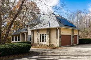 10 Walnut Ln, Fletcher, NC 28732 - Photo 2